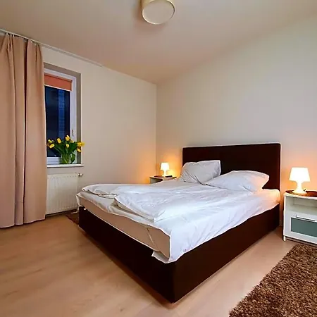 Chopin - Eco Aparthotel 3*