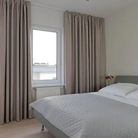 Chopin - Eco Aparthotel 3*